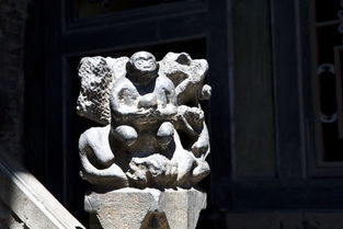 石木砖雕 凝固于中国民居中的匠心与文心