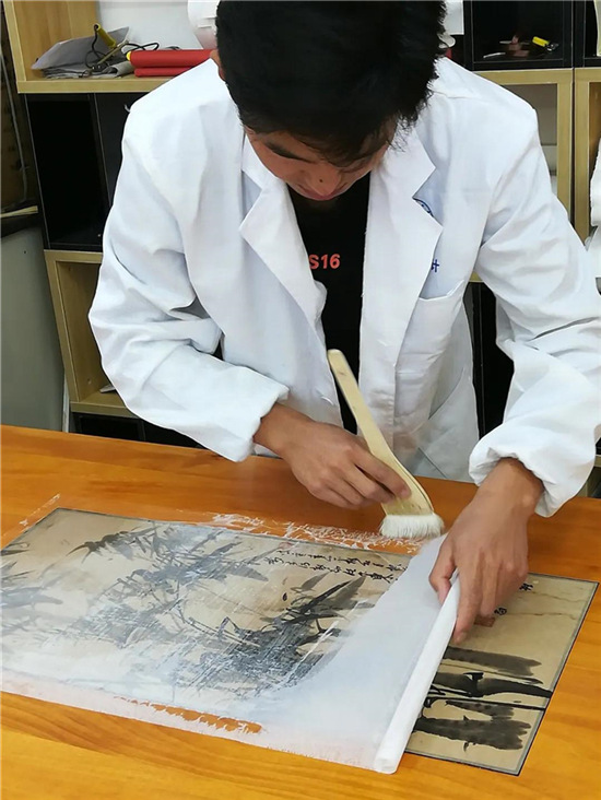 “兰”图绘就 “职”等你来 | 非物质文化遗产学院 文化艺术品的策划